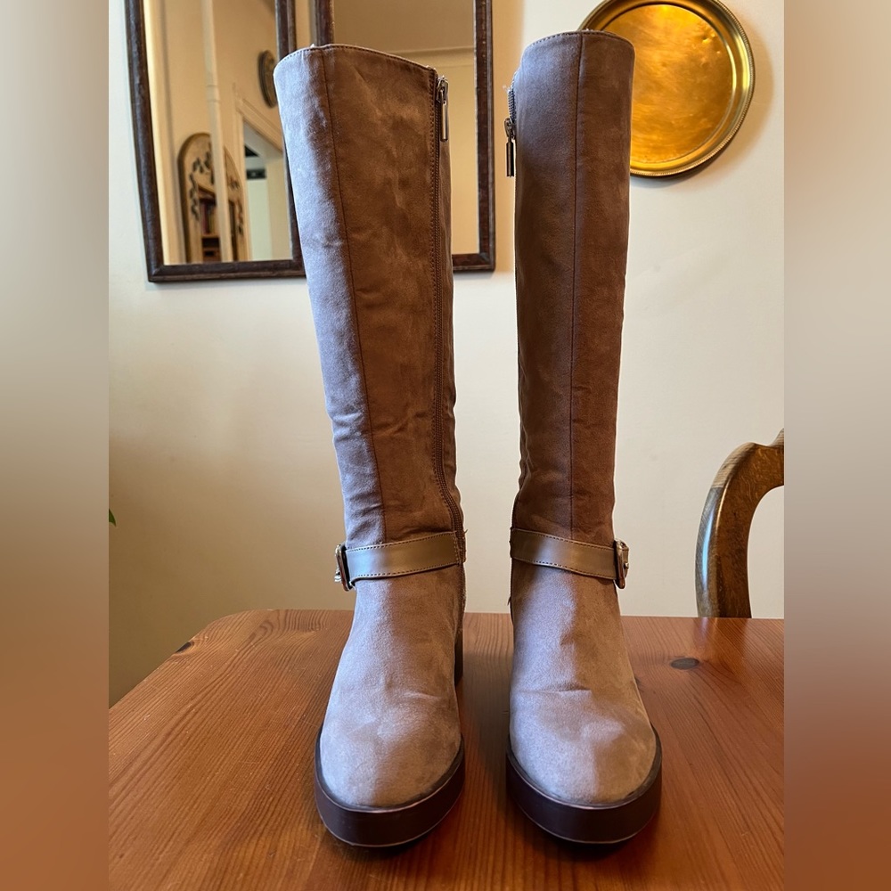 Zara Trafaluc Taupe Knee High Suede Boots Size 6.5